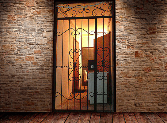 Решетчатые двери