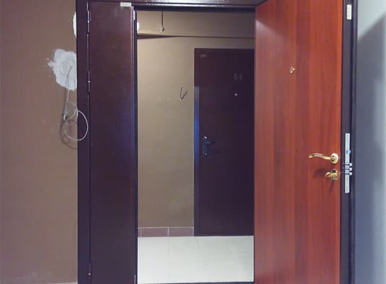 В подъездах