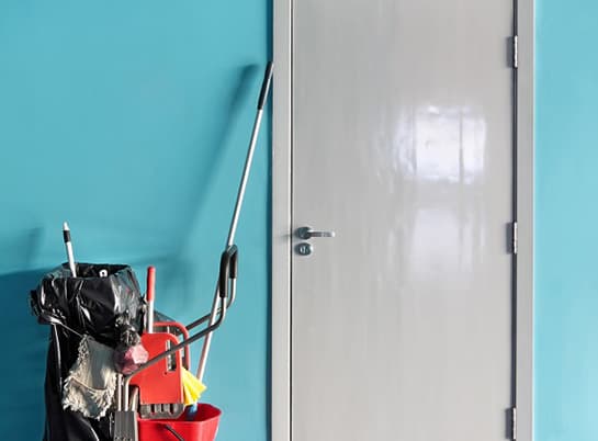 В подсобках