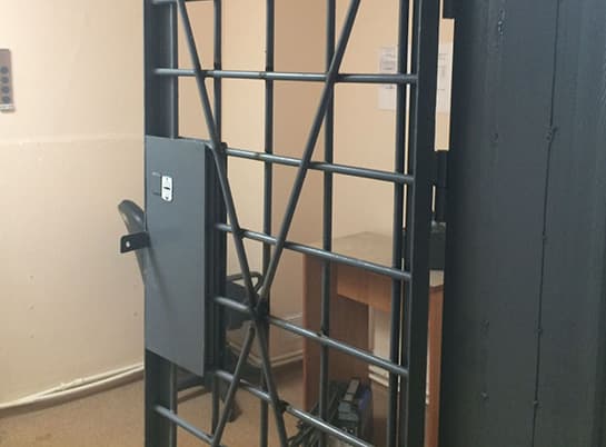 В офисных заведениях