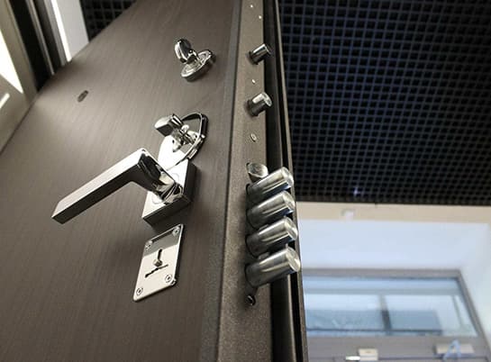 Взломостойкие двери