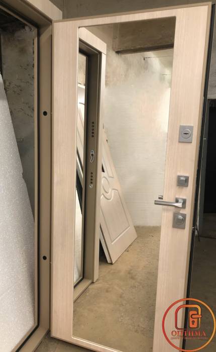 Как установить входную металлическую дверь в квартиру: шаг за шагом