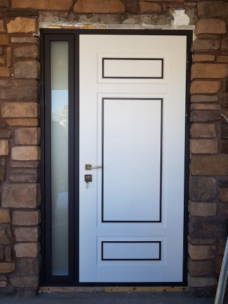 Термодверь ТР-105 – фото после монтажа