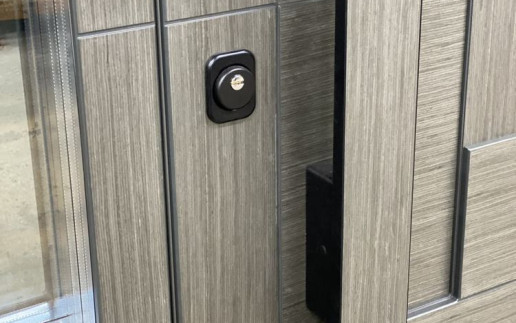 Двери с 3D панелями